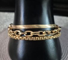 Bracciali color oro set 3 pezzi nuovo