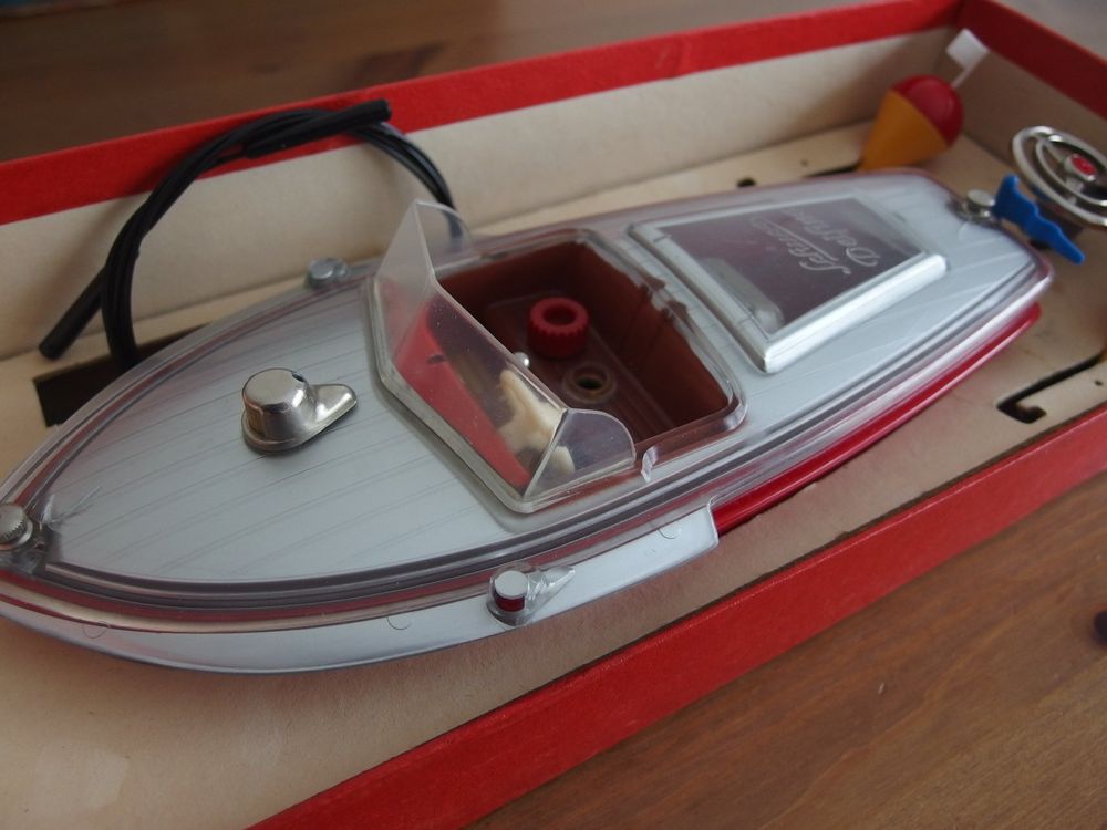 SCHUCO Varianto 3010, boîte avec circuit, prospectus plan, s