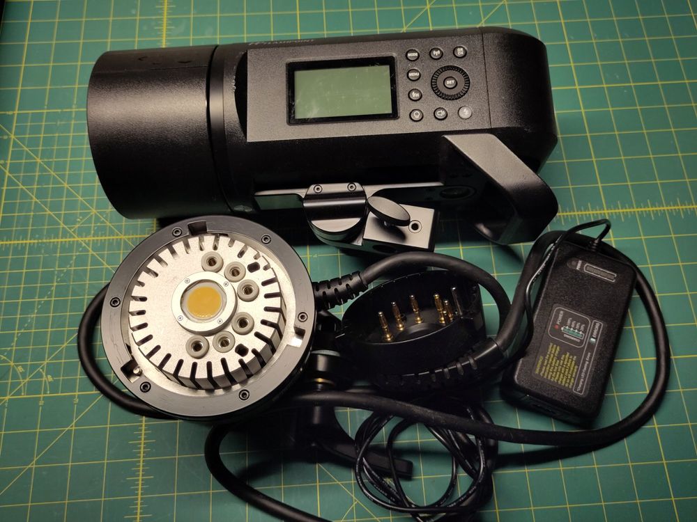 Godox/FlashPoint AD600 Pro MIT Verlängerungkabel WIE NEU! Kaufen auf