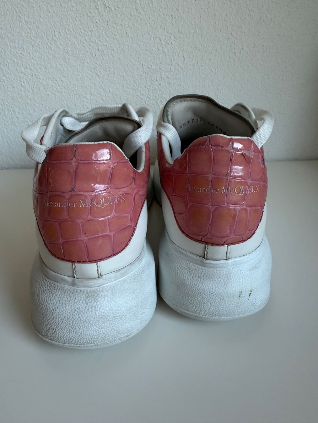 Alexander Mcqueen Scarpe da donna: Alexander McQueen Turnschuhe Sneakers – Usato da Winterthur venduto da 19.19 2