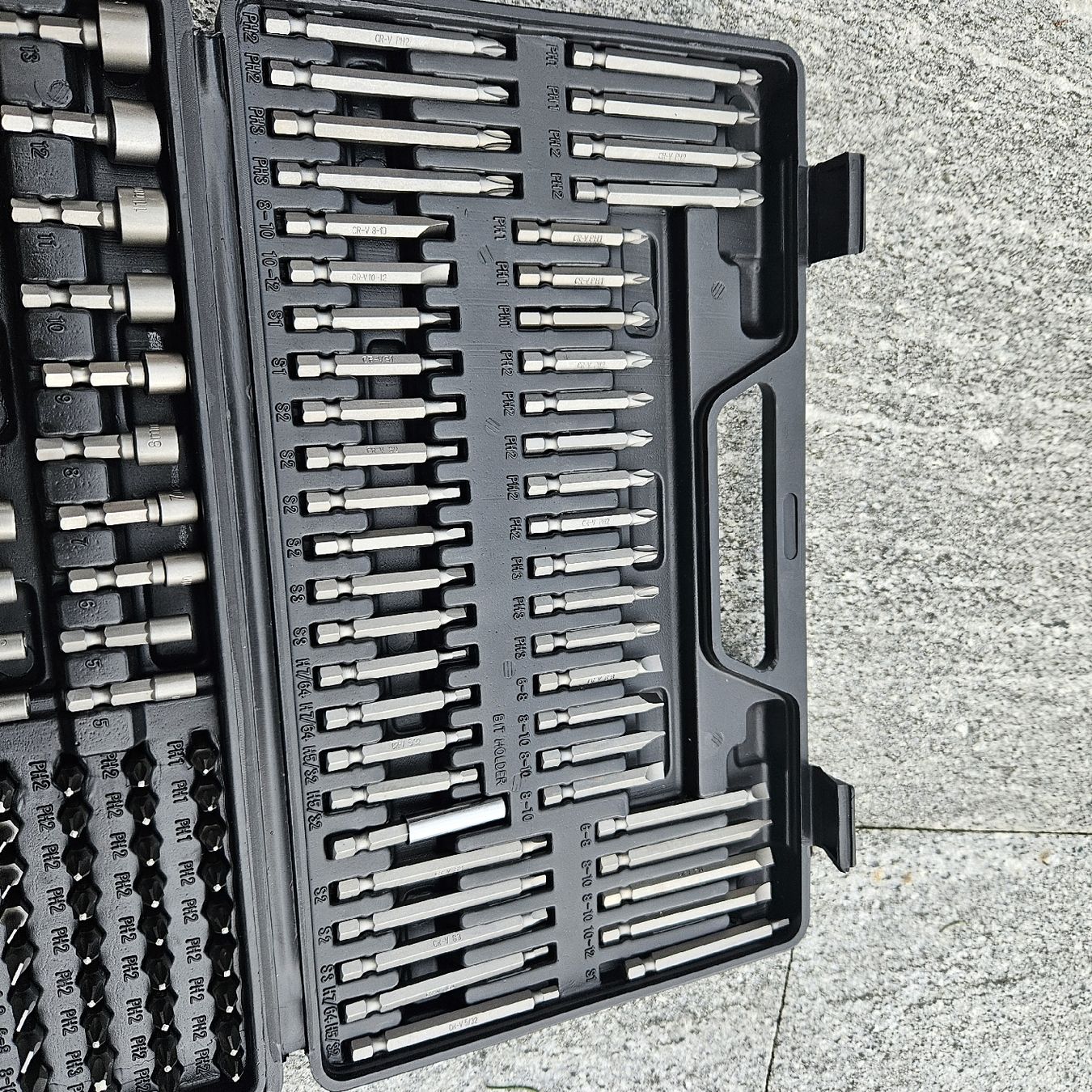 Tous les outils: Schraubendreher - Bit - Set – Neuf avec emballage d'origine à Unteriberg par amd89 2