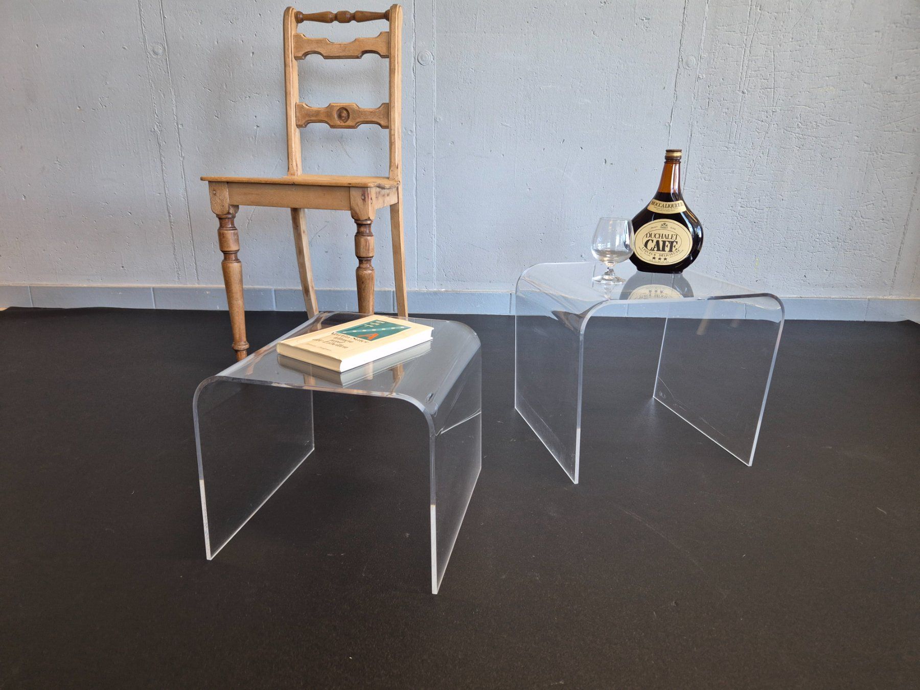 Tische: Set Acryl Beistelltisch Coffee-Table Plexiglas – Gebraucht aus Nottwil von Wondewa-Shop 1