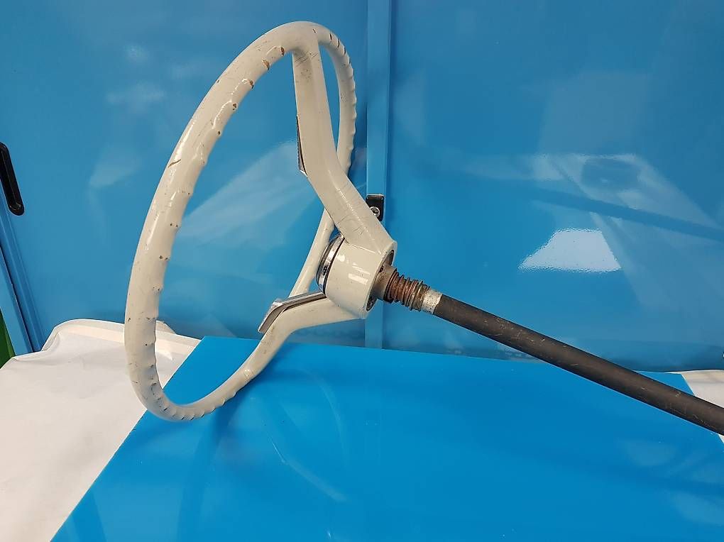 Tutti pezzi di ricambio auto: Volant Cox Käfer 1961 – Usato da Fully venduto da Luvi 2
