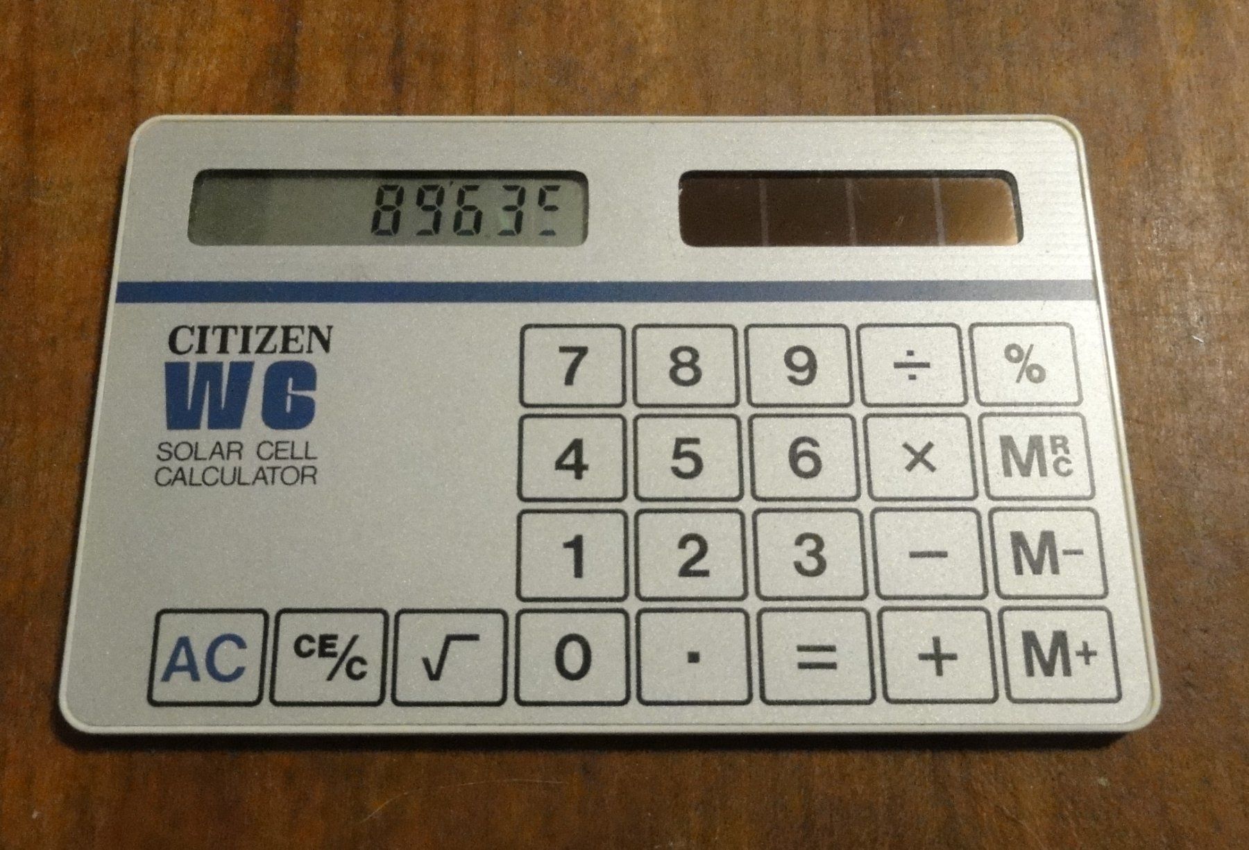 Taschenrechner: Solar Taschenrechner in Kreditkartenformat mit Hülle, Citize – Gebraucht aus Wohlen AG von Kande2007 2