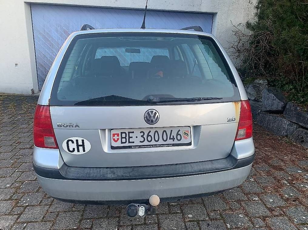 Automobili: VW Bora Kombi – Usato da Grossaffoltern venduto da RiPeSi 4