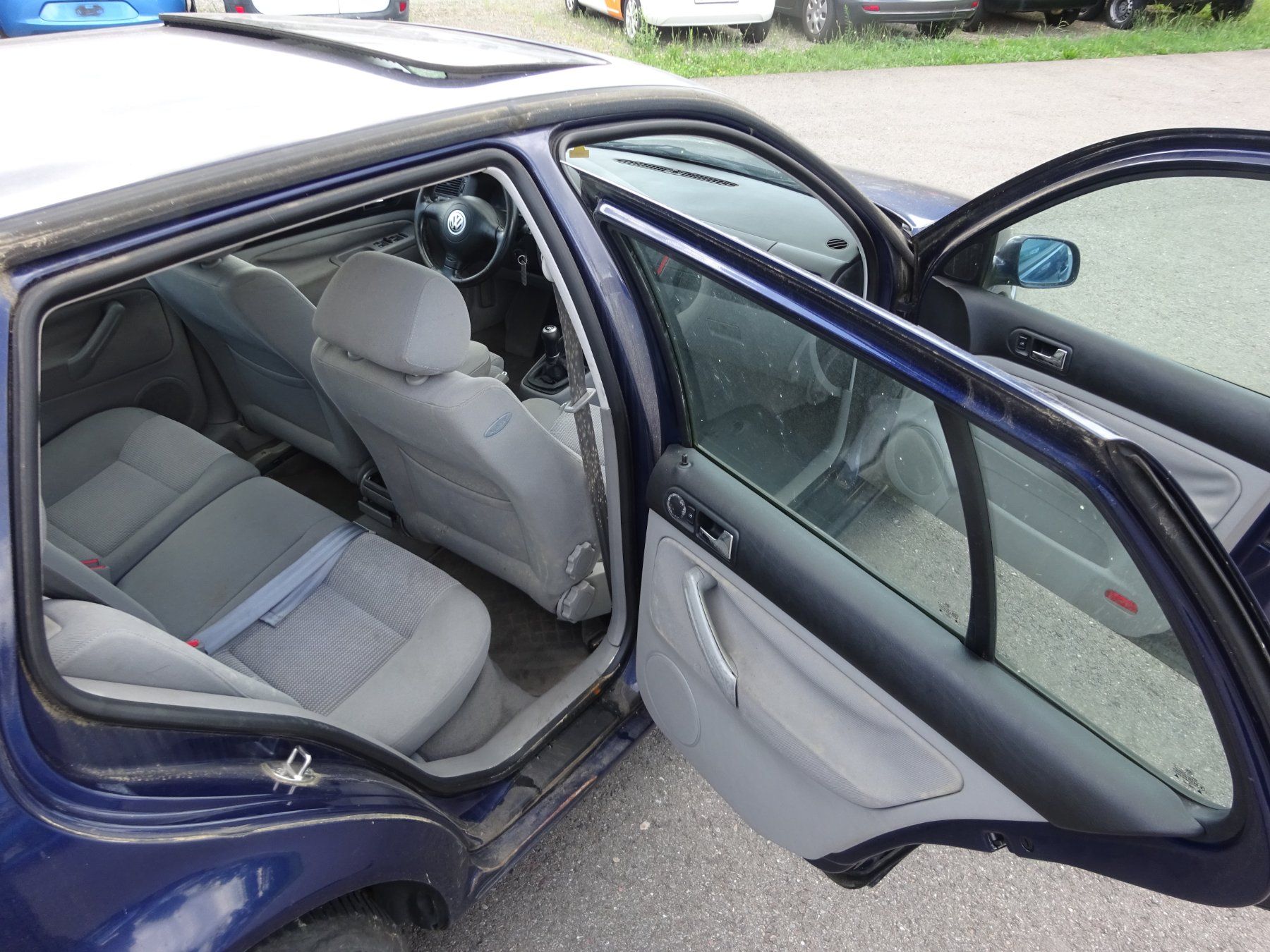 VW Autos: VW Golf 4  4motion  V5 – Gebraucht aus Untersiggenthal von A888888 7