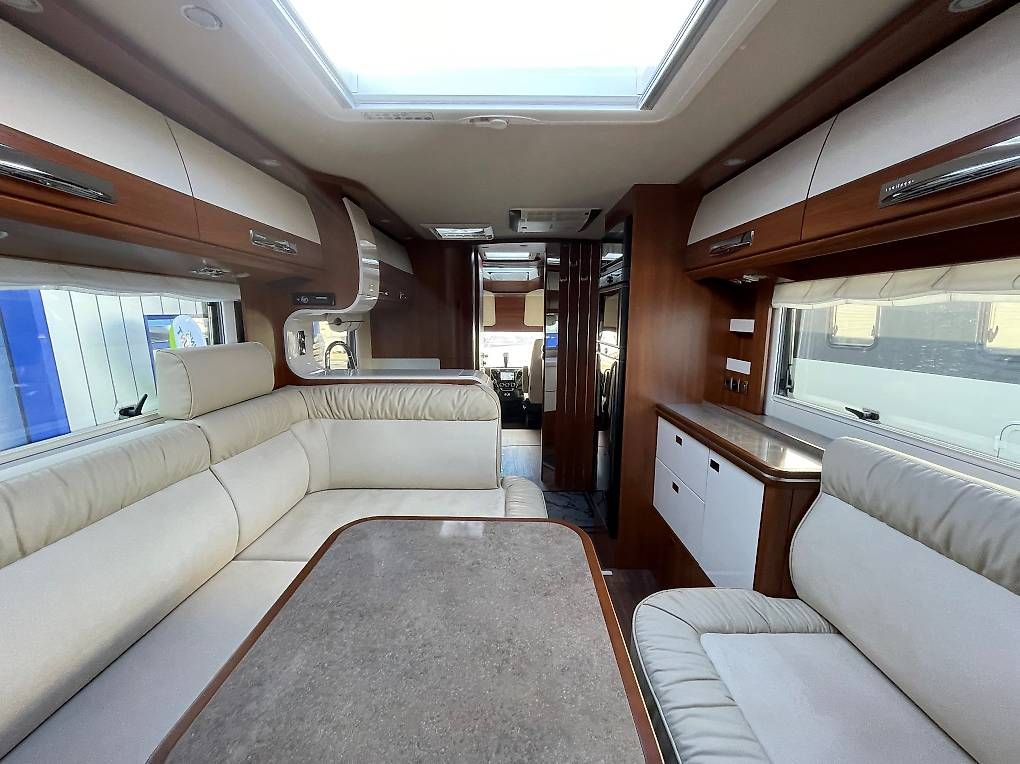 Veicoli da campeggio: CARTHAGO Liner For Two I 53 L - Iveco – Usato da Langenthal venduto da Reisemobil01 7