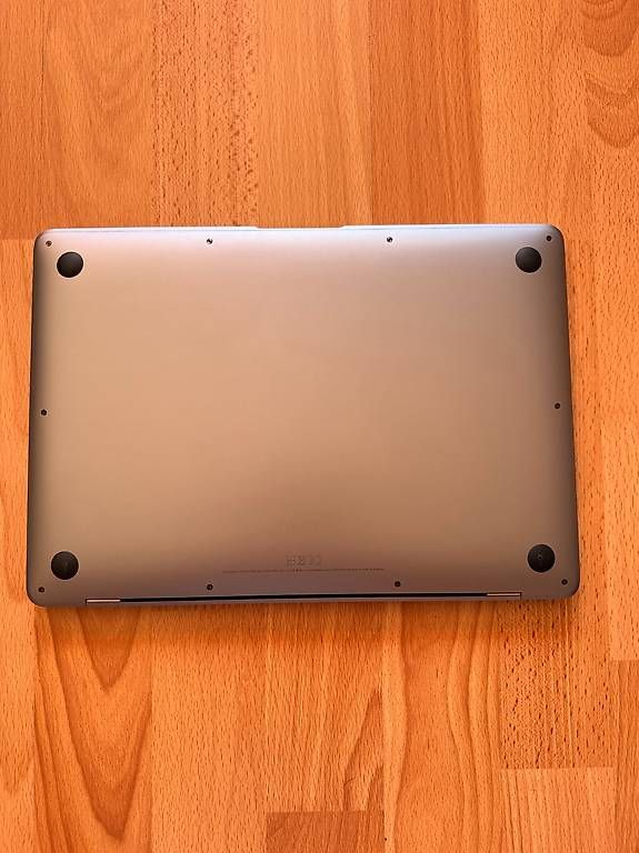 Apple Notebook: MacBook Air 2020 M1 Silver – Usato da Lausanne venduto da syl_jlr2 2