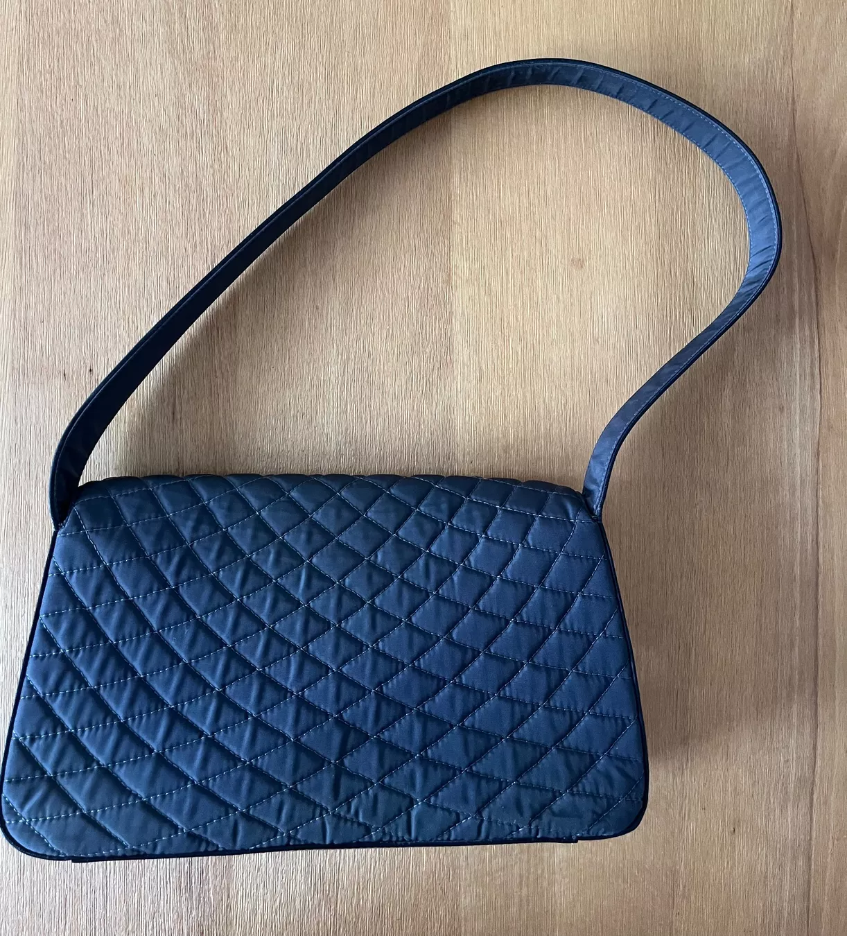 Bally Borse da donna: Tasche BALLY – Nuovo (secondo la descrizione) da Roggwil BE venduto da KarotteV 5