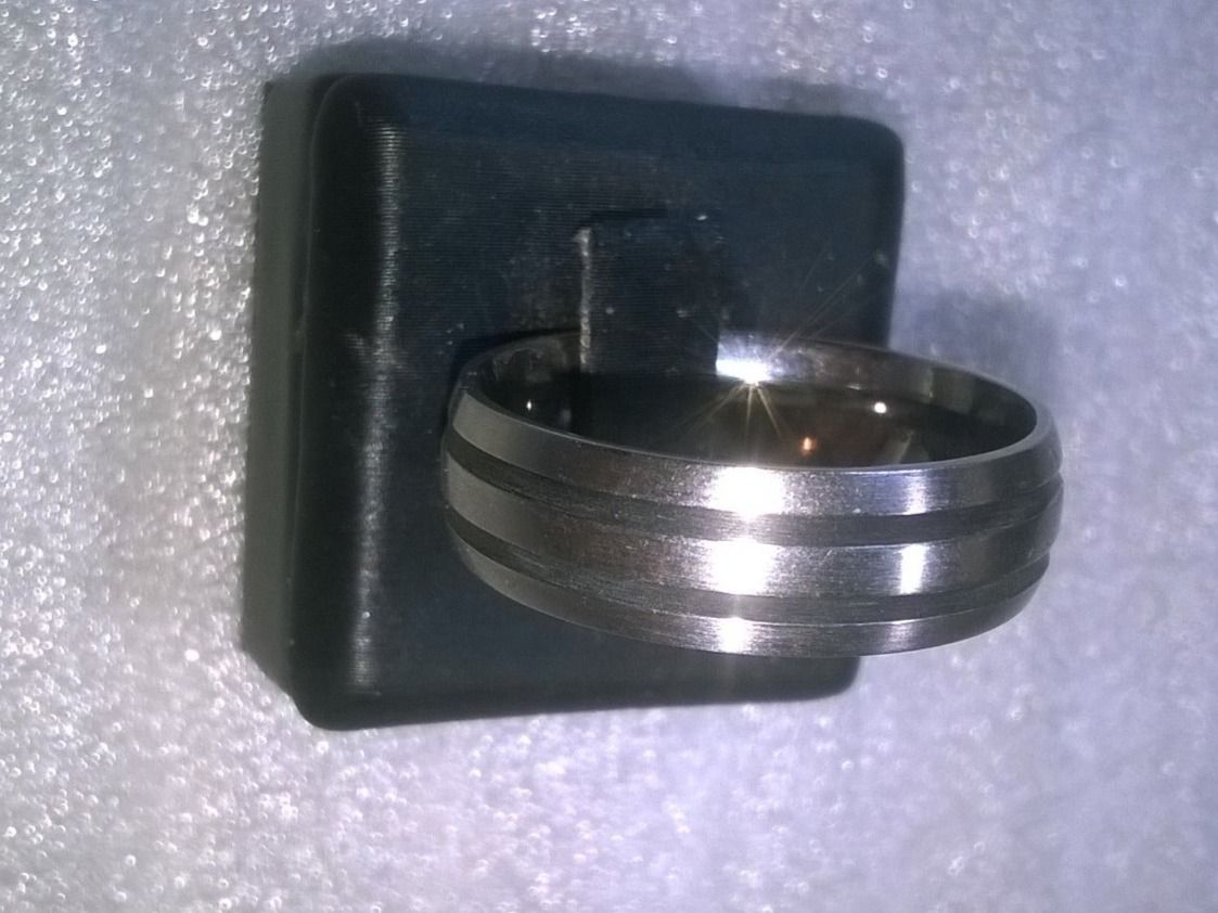 Bagues: RING EDELSTHAL MIT SCHWARZ GEMACHT – Neuf (Voir description) à Basel par bijoutrie_4