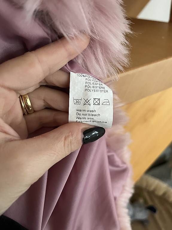 Gilet & Giacche senza maniche: rosa kunstfell gilet  – Usato da Adligenswil venduto da balboa5 1