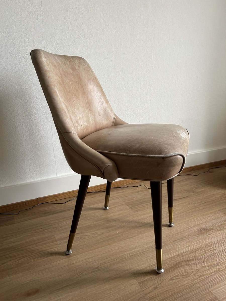 Sedie: 4 Lederstühle beige – Usato da Zürich venduto da schokomousse 1