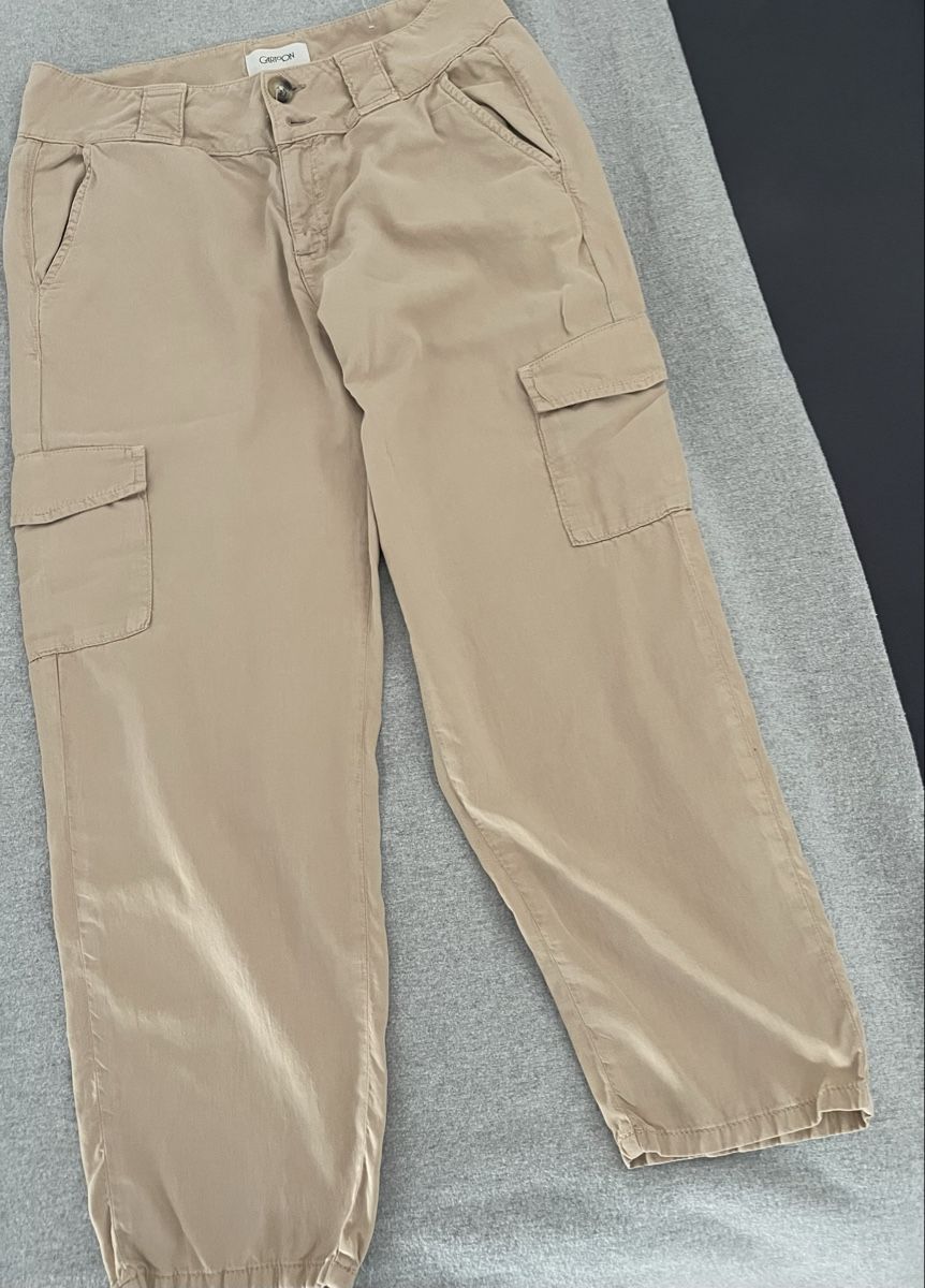 Pantaloni: Cartoon Cargohose Gr. 40, beige/camel – Nuovo (secondo la descrizione) da Wangen b. Olten venduto da VeraHa