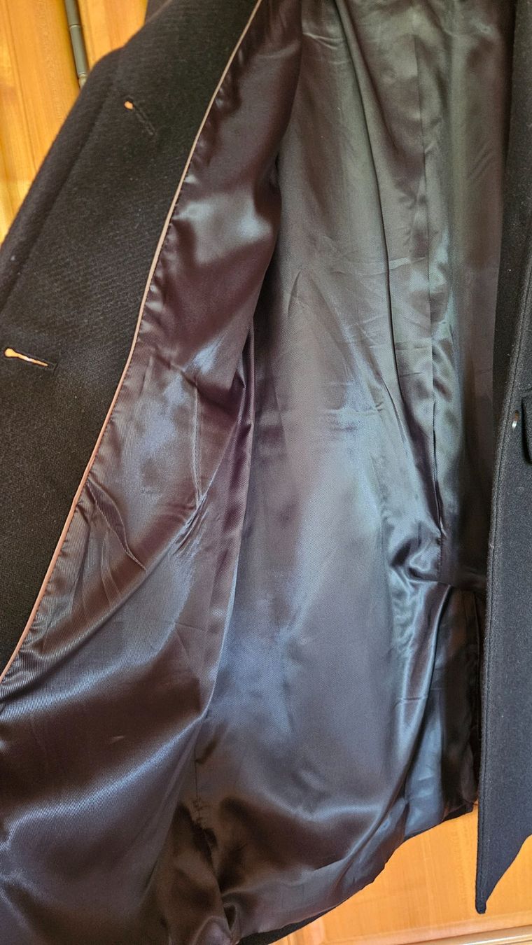 Esprit Mäntel: Esprit Mantel, Gr. L, Top Zustand – Gebraucht aus Bubikon von kerati 2