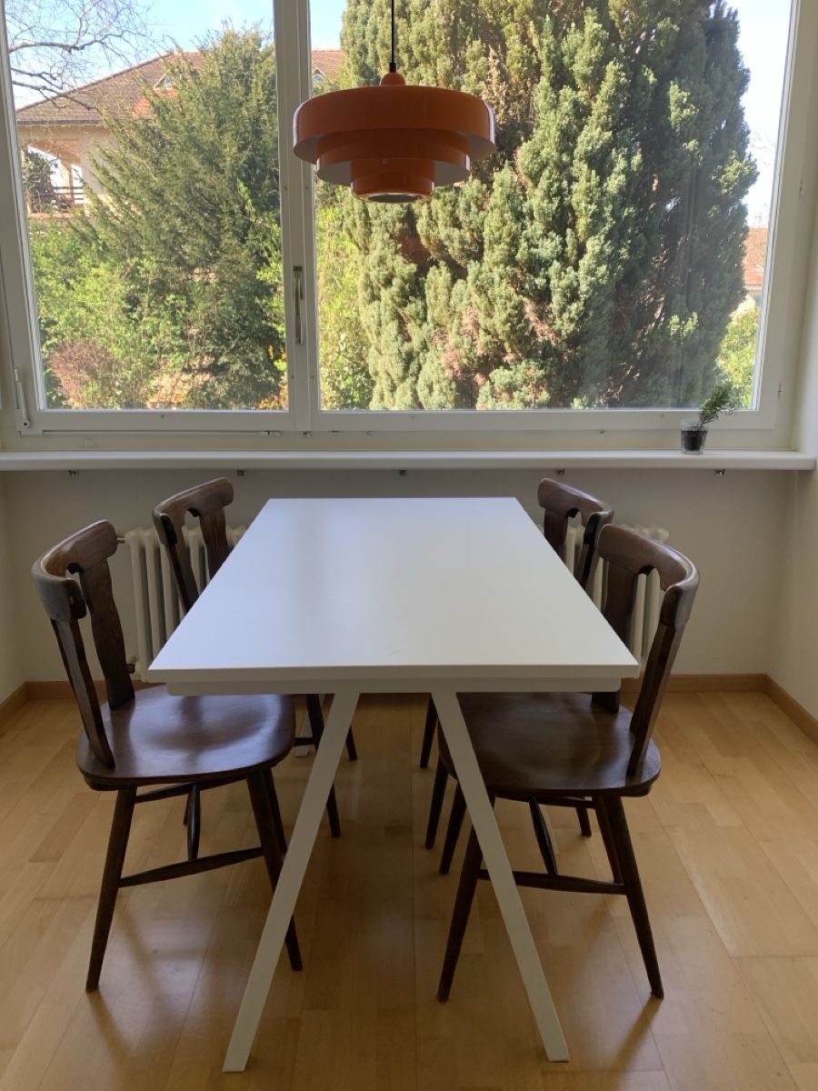 Ikea Tavoli: Weißer Tisch – Usato da Riehen venduto da jak_yx6x
