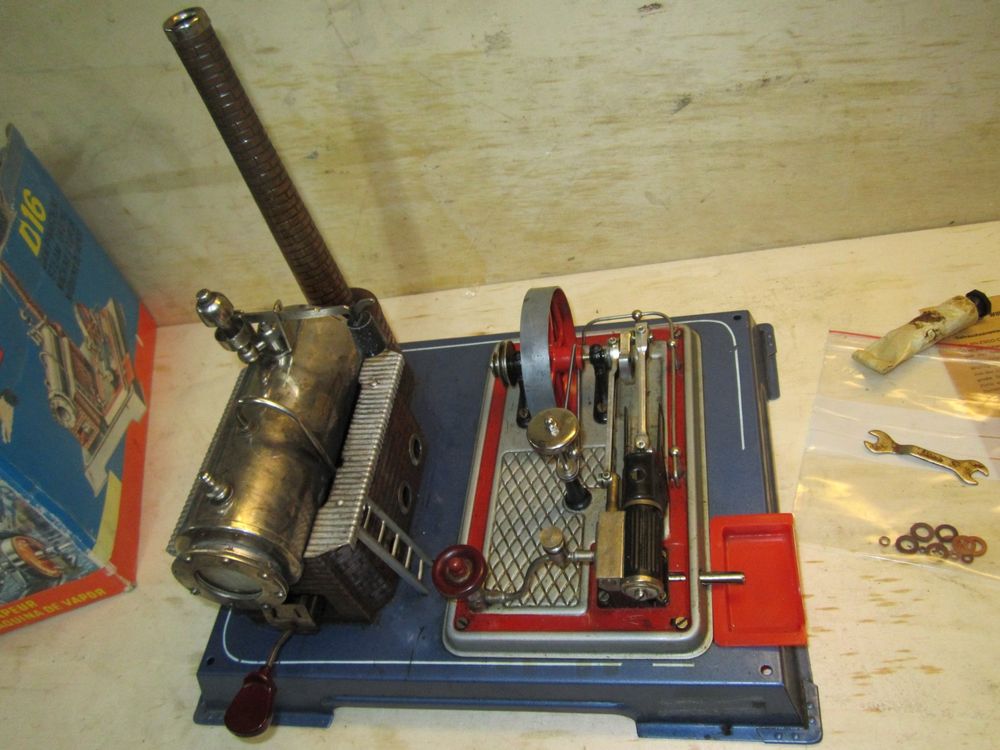 Wilesco Dampfmaschine D 16 in OV (Gebraucht) in ARISDORF für CHF 65 ...