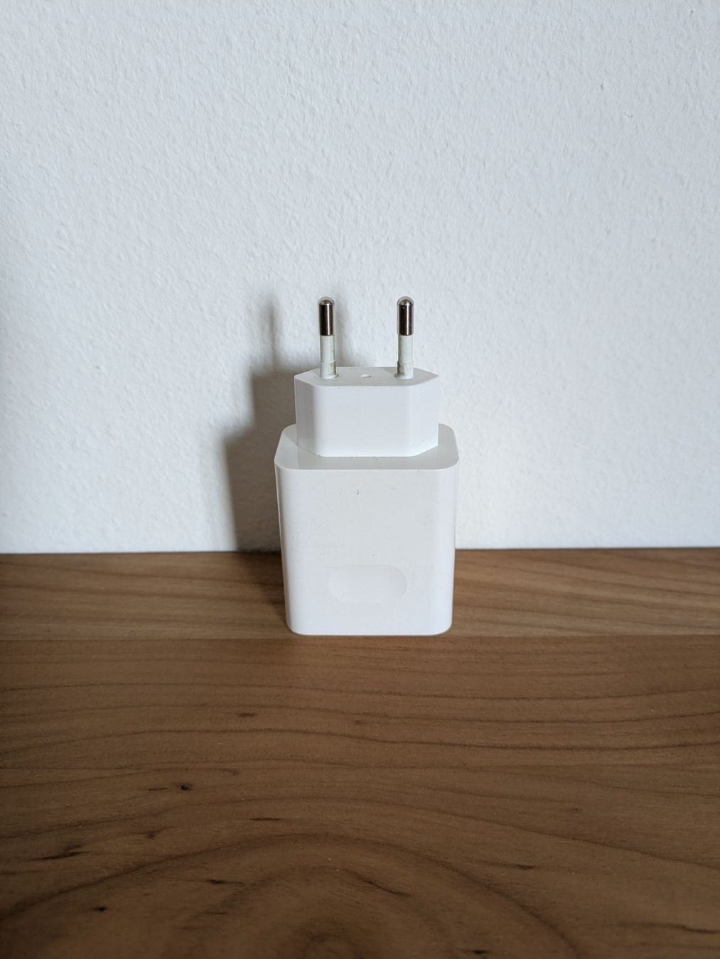 Huawei Caricabatterie: Original 40W Huawei SuperCharge Ladegerät – Usato da Wil SG venduto da SomeGuy