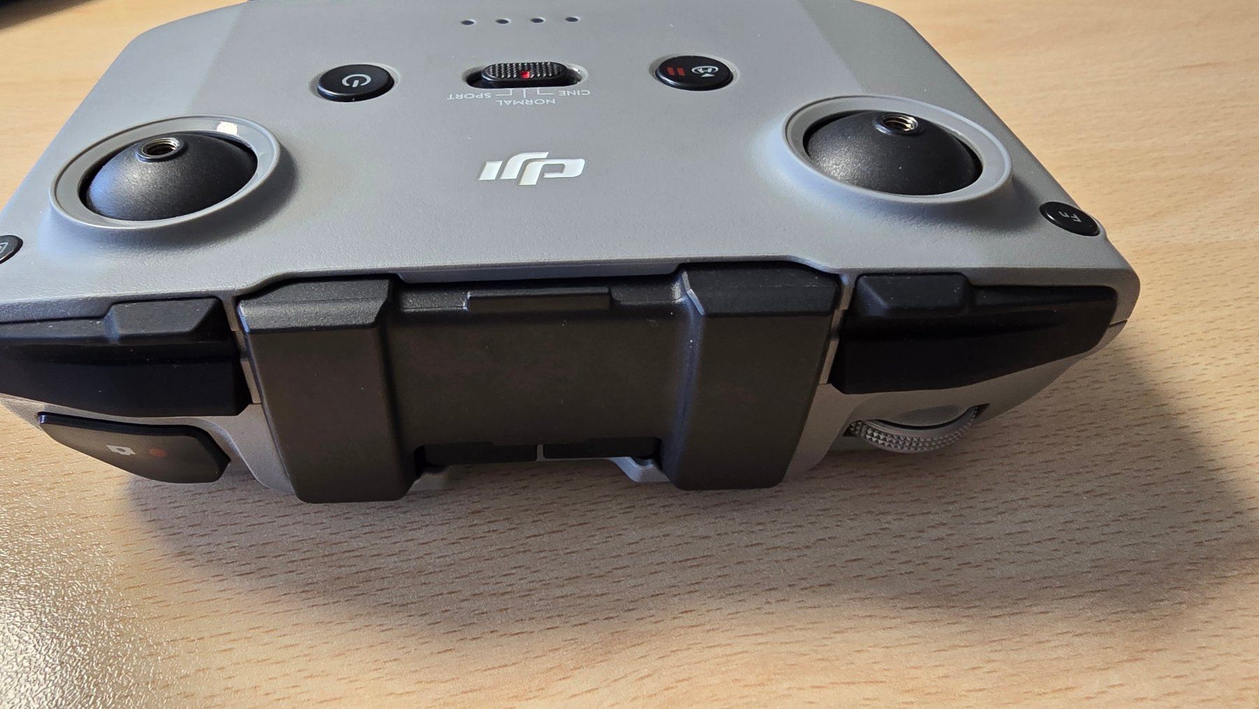 DJI Telecomandi: DJI mini 3 Fernbedienung neu – Usato da Meggen venduto da Mcgiver_1 2