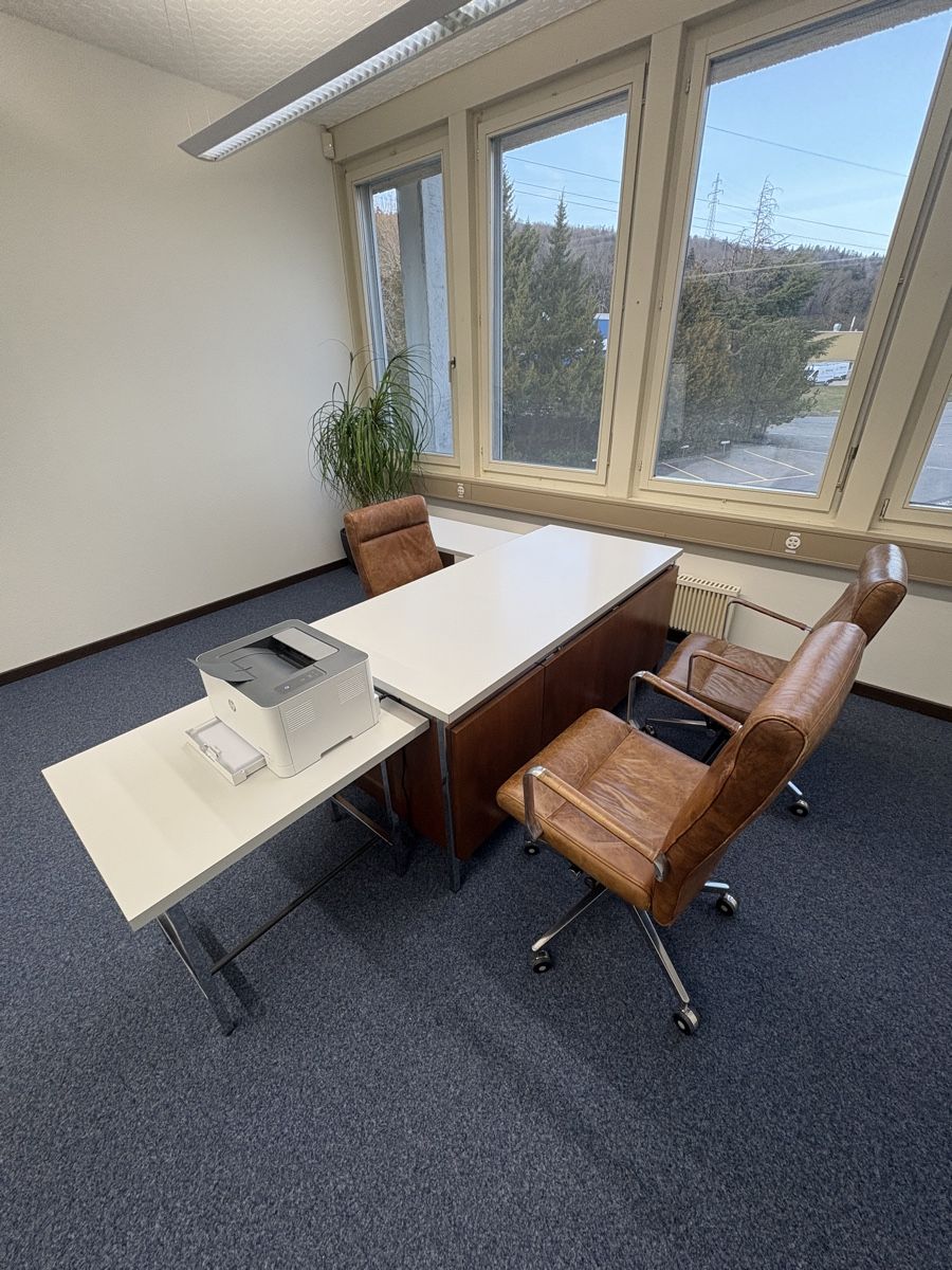 Scrivanie: Bureau Knoll vintage original – Usato da Bevaix venduto da flo_5wqd 1