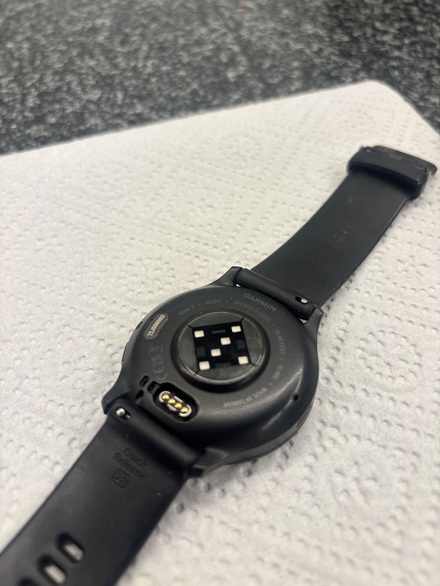Garmin Smartwatch: Garmin Venu 3 Smartwatch gebraucht – D'occasion à Davos Dorf par Jaensche 3