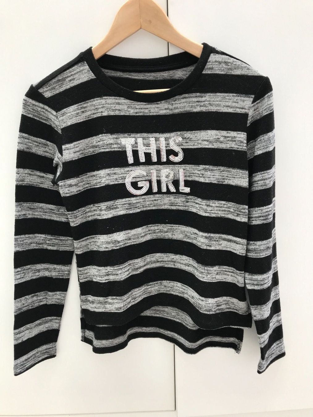 Maglioni & Felpe: Pullover/ Tshirt langarm Gr.146/152 – Usato da Wädenswil venduto da JJ15