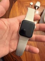 „Apple Watch SE 40mm GPS Aluminium.“