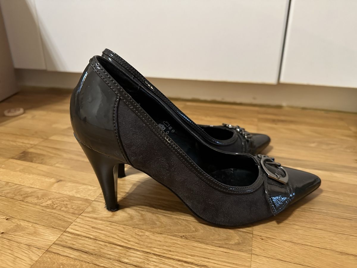Scarpe da donna: Pumps – Usato da Volketswil venduto da ben_9s6x 1