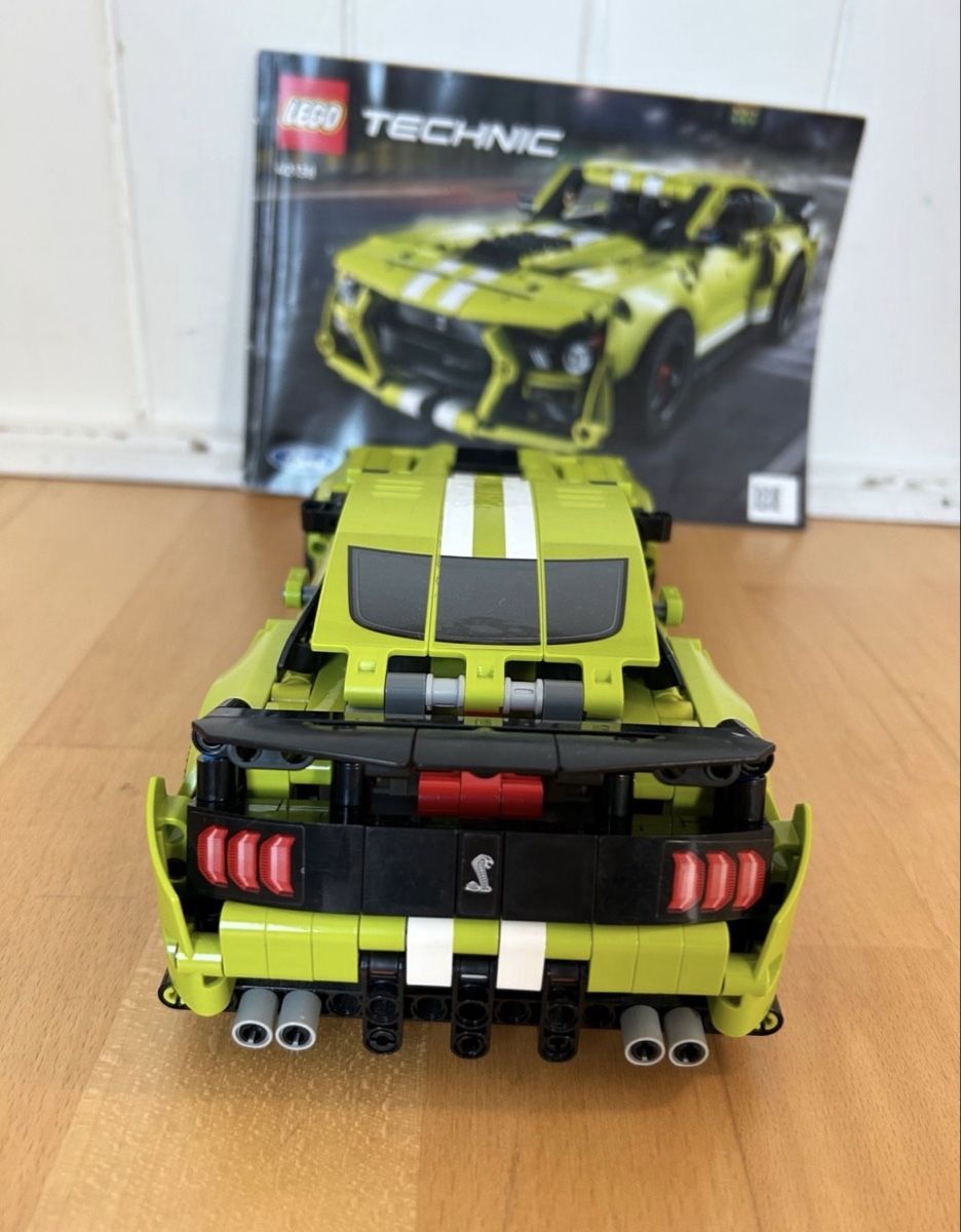 Ford Modellautos: LEGO Technic Ford Mustang Shelby GT500 – Gebraucht aus Kreuzlingen von jthover 4
