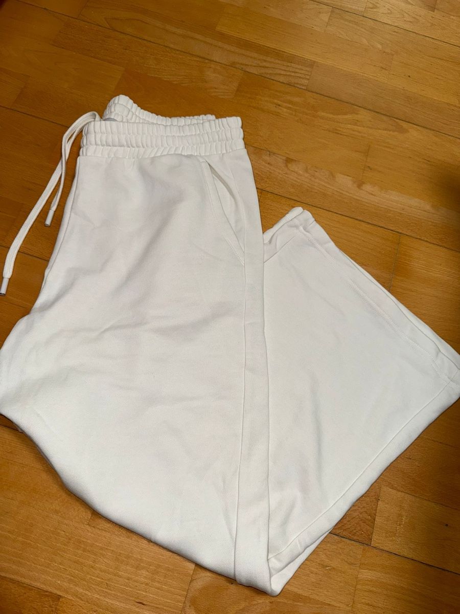 Nike Pantaloni: Trainerhosen – Usato da Zürich venduto da Nelva83 6