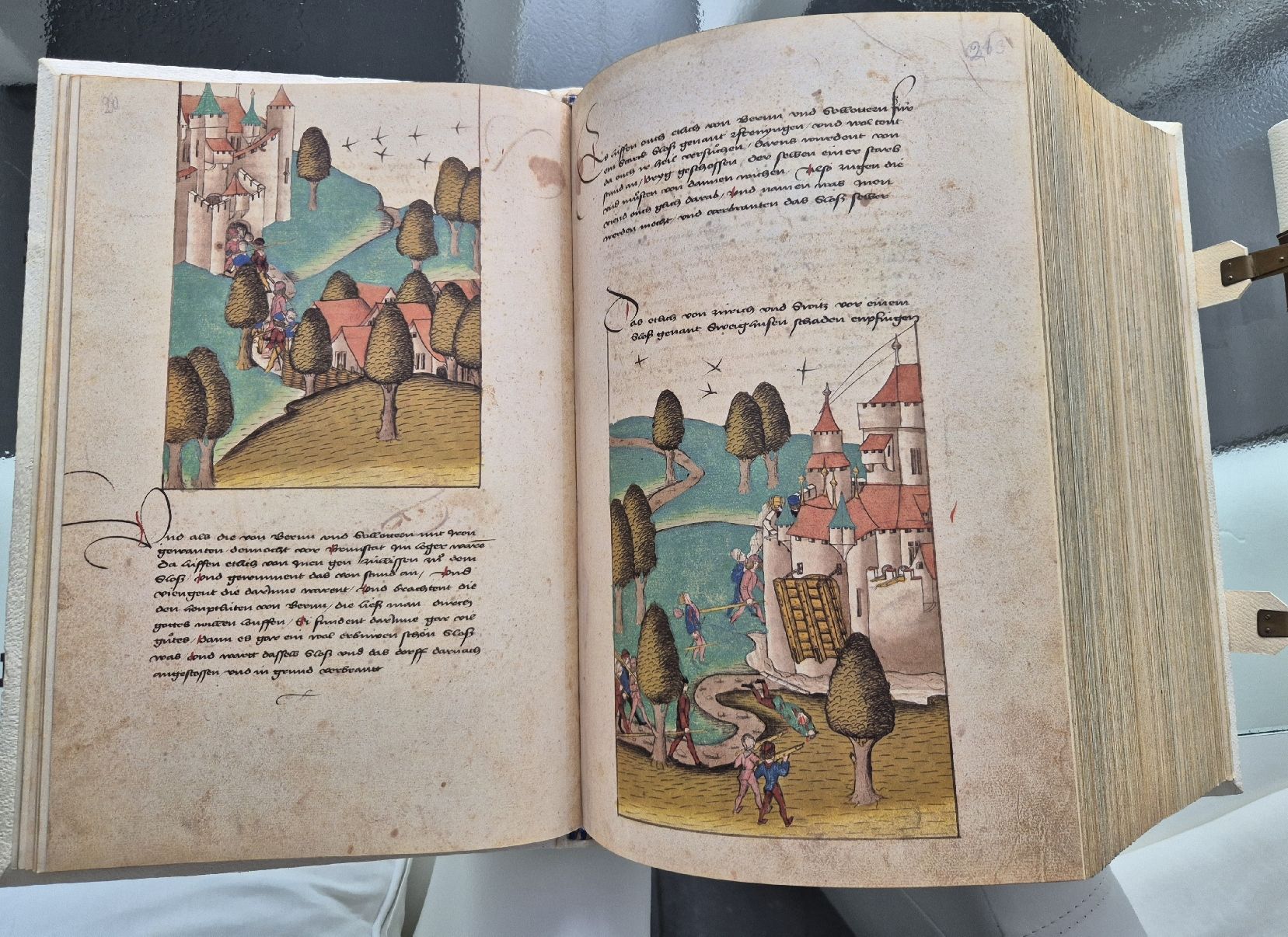 Livres: Die grosse Burgunderchronik mit Kommentarband – D'occasion à Kräiligen par Godebert 6