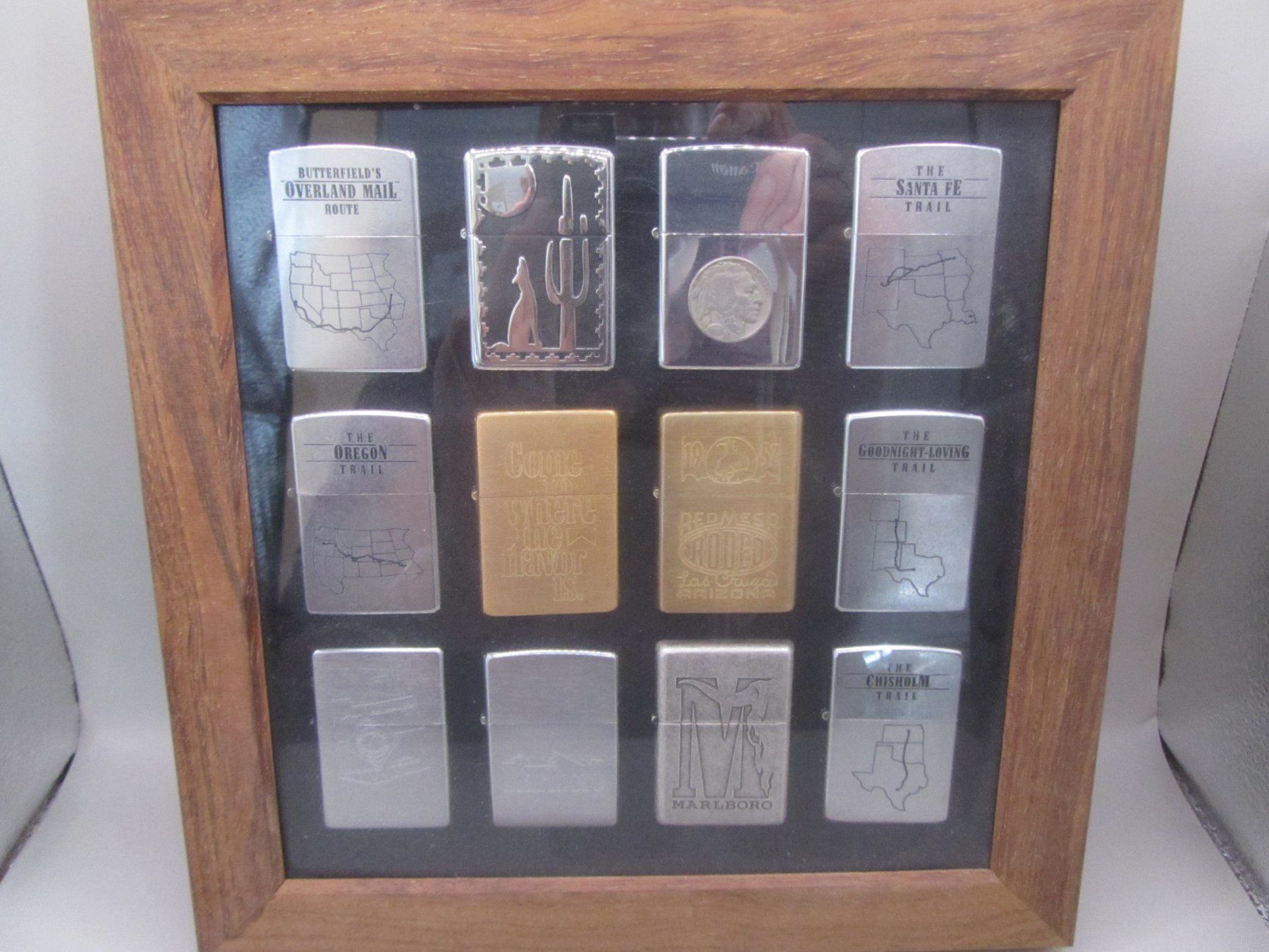 Zippo Accendini: Zippo Marlboro Swiss Edition 2000 – Nuovo (secondo la descrizione) da Pampigny venduto da Calypso06 5