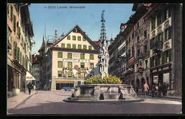 Luzern, Weinmarkt mit Pelzgeschäft und 