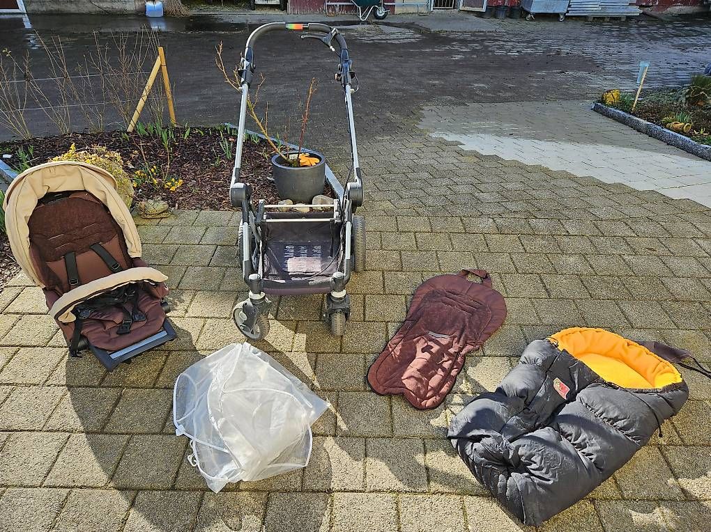 Teutonia Carrozzine: Teutonia BeYou Kinderwagen – Usato da Niederhelfenschwil venduto da Marti__ 1