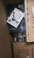 parfüm und Retouren Boxen