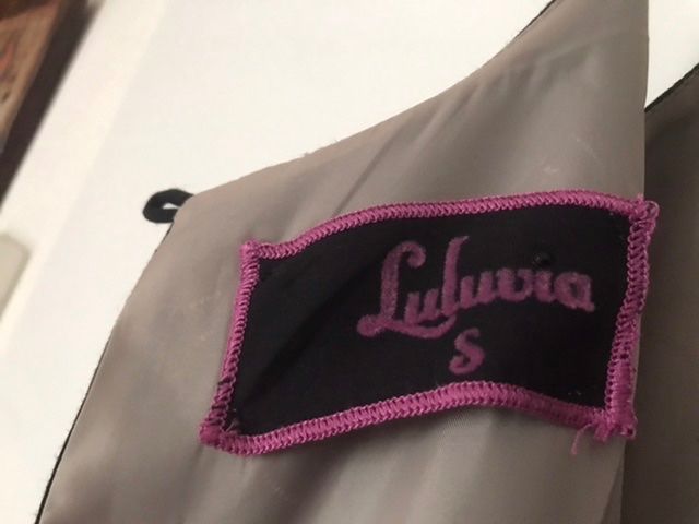 Vestiti: Robe, S, Luluvia – Usato da Boudry venduto da JulieG13 4