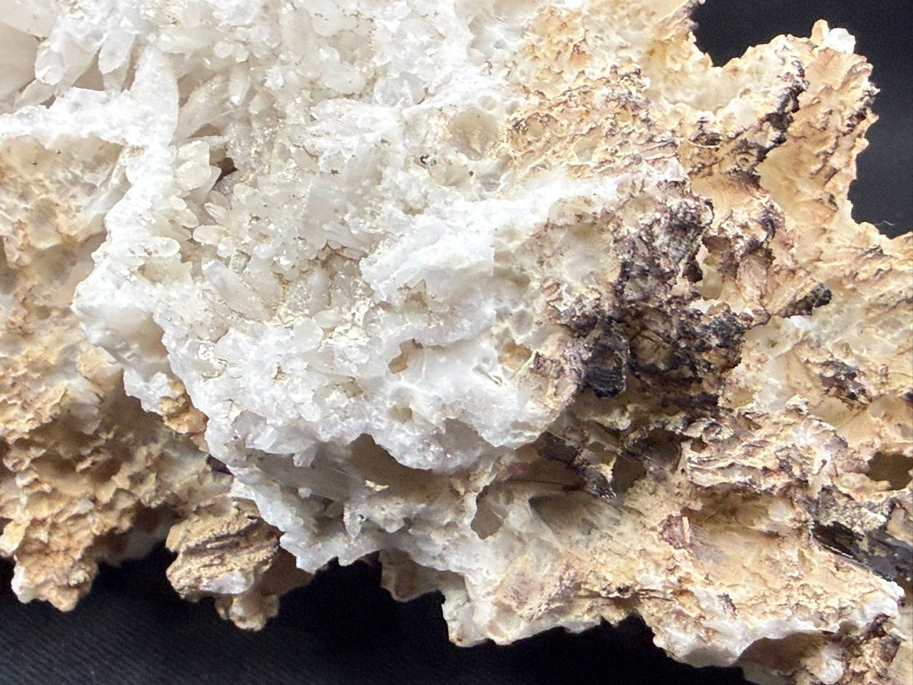 Minéraux & Lithothérapie: Quarz auf Calcit Matrix – D'occasion à Schinznach Bad par Demerald 7