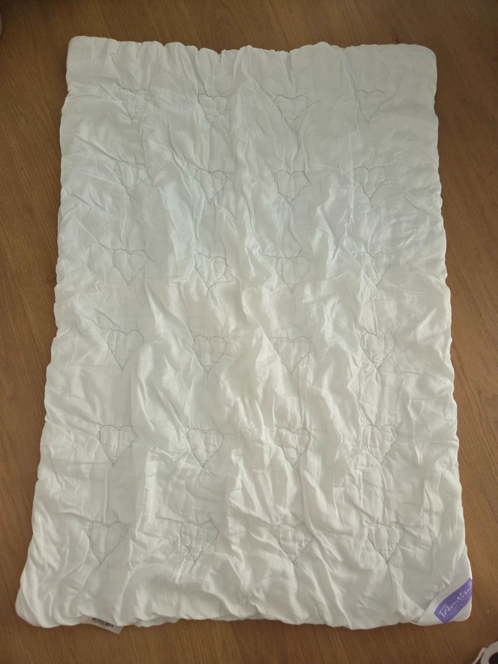 Decken: Bettdecke Kind 87 x 120 cm – Gebraucht aus Wiesendangen von Lava4 2