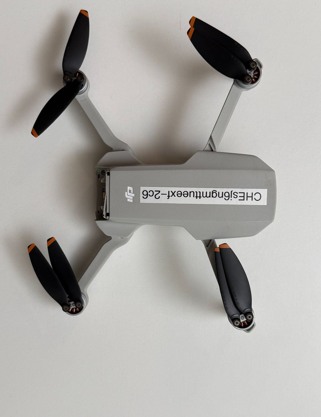 DJI Videocamere: DJI Mini 4K Fly More Combo mit ND Filterset – Usato da St. Gallen venduto da WeNeedTheSub