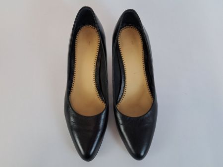 VARESE Schwarze Damenpumps (Gr. 38)