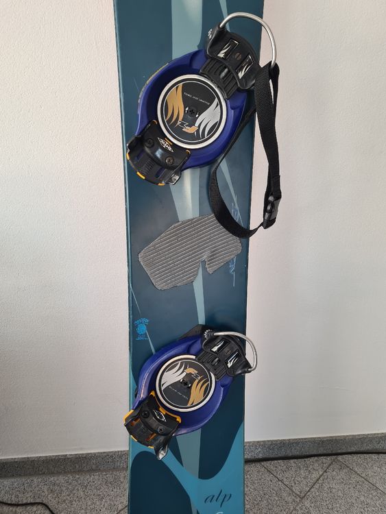 UP100 Snowboard Bindung Disc Set - Schwarze Scheiben 99mm Mit Schrauben (Paar)