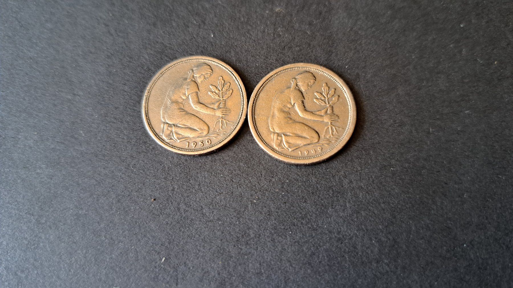 Toutes les monnaies: 50 Pf x2 , + 1/2 Mark – D'occasion à Affeltrangen par Handre 3