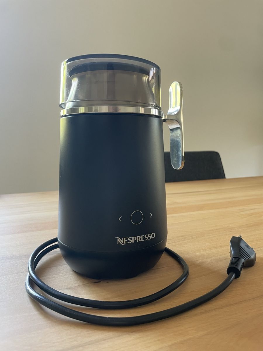 Elettrodomestici da cucina: Barista Milchaufschäumer Nespresso – Usato da Zunzgen venduto da sin_7tg2 1