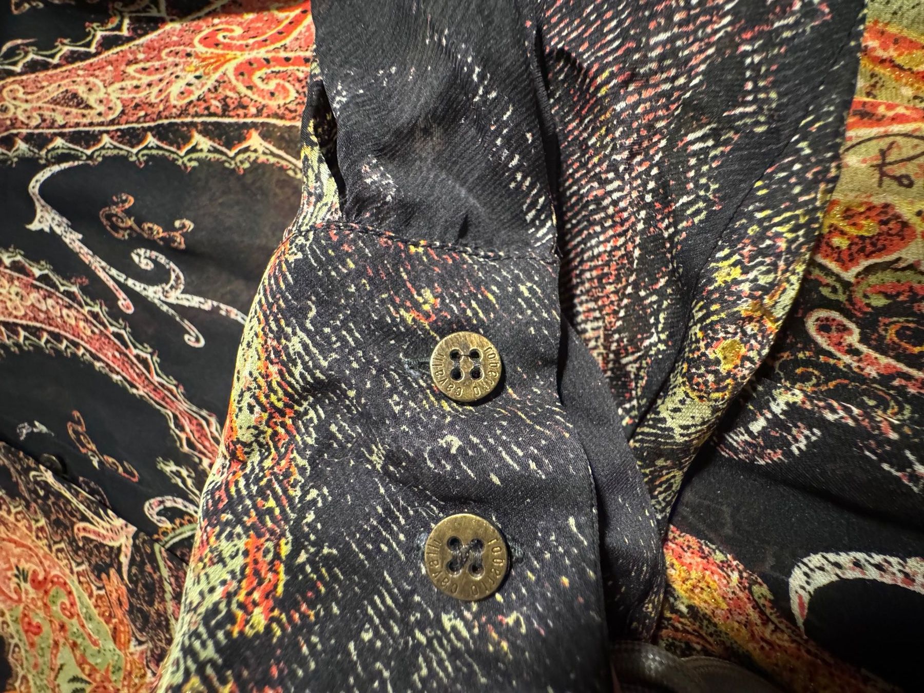 Roberto Cavalli Camicette: Roberto Cavalli Seidenbluse mit Schalabschluss GrM – Usato da Zumikon venduto da calibru 5