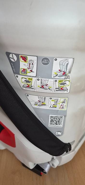 Auto-Kindersitze: Siège auto Isofix pour enfant – Gebraucht aus Meyrin von pas_yb5d 3