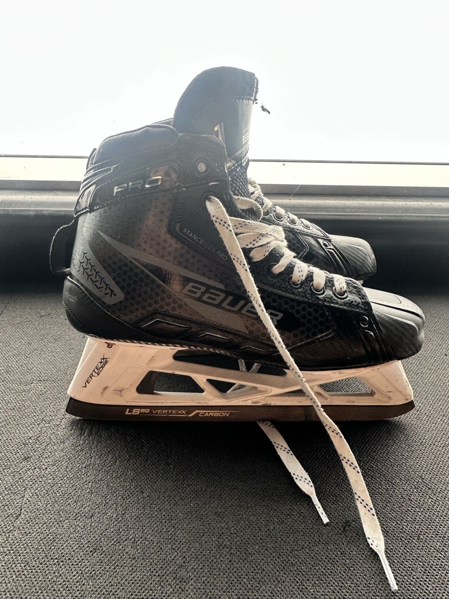 Bauer Schlittschuhe: Bauer Pro Goal Skates – Gebraucht aus Evilard von ale_t7qr
