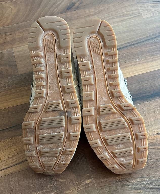 Damenschuhe: New Balance Sneakers Gr. 38 – Gebraucht aus St. Gallen von mustang96 3