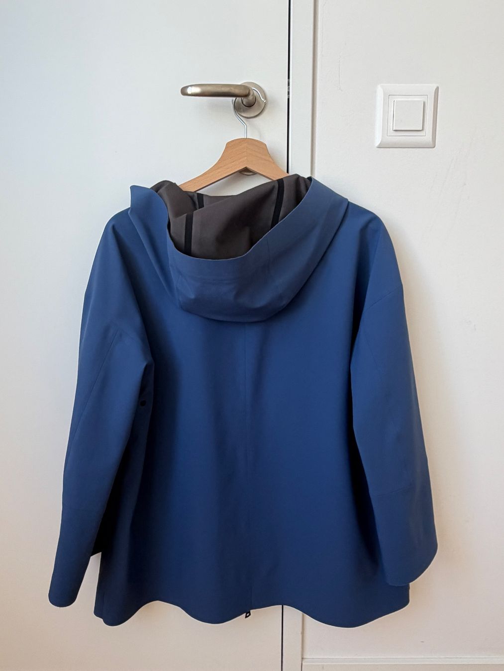 Peuterey Vestes: Regen / Windjacke Peuterey – D'occasion à Windisch par Laura_1991 2
