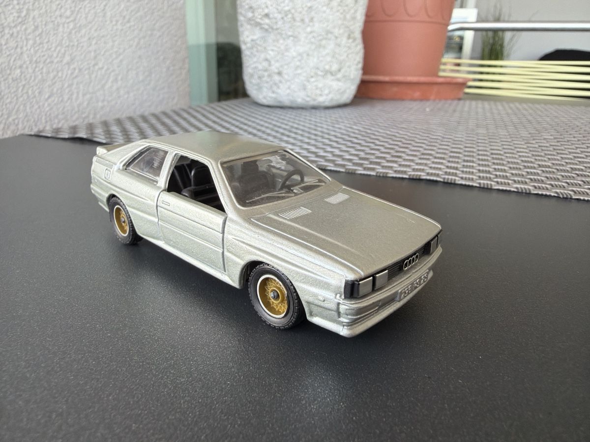Solido Modellini d'auto: Audi Urquattro silver - 1/43 - Solido – Usato da Wolfwil venduto da Rolex1 4