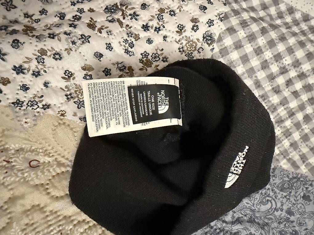 North Face Copricapi, berretti & cappellini: Bonnet noir The North Face – Usato da Nyon venduto da lio_5n8l 2