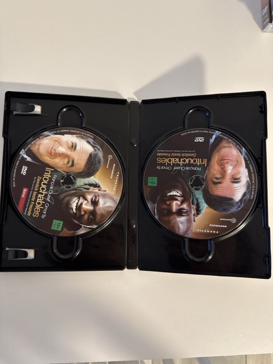 Tutti i DVDs: Intouchables (Ziemlich beste Freunde) - DVD – Nuovo (secondo la descrizione) da Bülach venduto da sunshiine_ 2